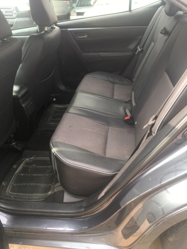 Main image of 2015 Toyota Corolla